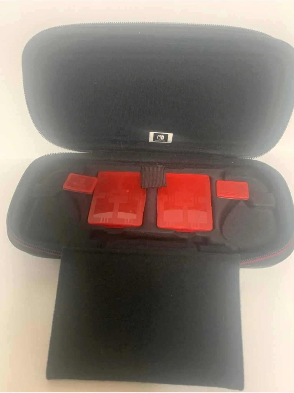Nintendo Switch Case - Picture 4 of 7